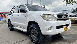 Toyota Hilux 2.5 Mt