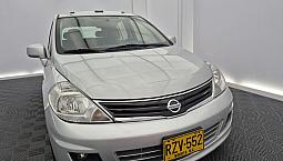 Nissan Tiida Hb 1.8 Premium