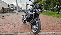 Bmw F900R