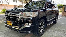 Toyota Land Cruiser 4.5 Imperial Lc200