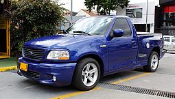 Ford F-150 5.4 Lightning At