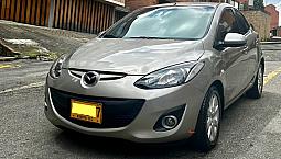 Mazda 2 Hatch Back Automático,
