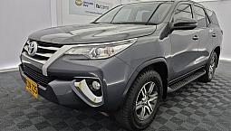 Toyota Fortuner 2.8L