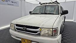 Toyota Hilux 2.4 Et