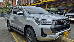 Toyota Hilux 2.4 Mt Automatica Diesel 4x4