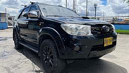 Toyota Fortuner 3.0 Sr5