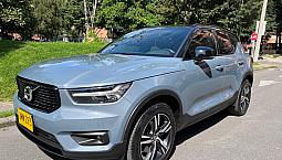 Volvo Xc40 2.0 T5 Awd R-Design