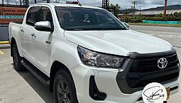 Toyota Hilux 2.4L