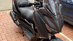 Yamaha Xmax 300 C.c., Negra, 23.000 Km. 2020