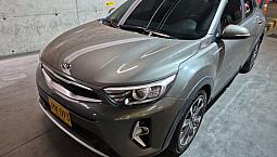 Kia Stonic 1.0 Zenith Hibrid